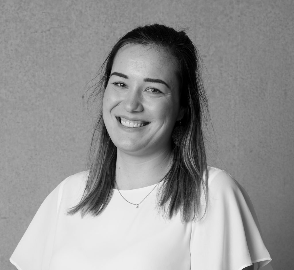 Dr Monique Olliver - Chiropractor